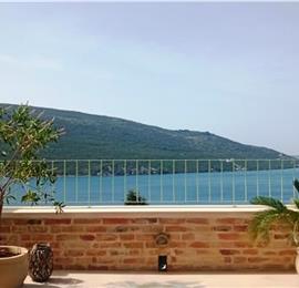4 bedroom villa with pool and sea views, Kumbor, sleeps 8-10